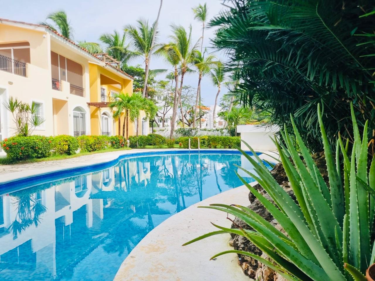 Boutique Community - A Few Steps to Los Corales Beach!