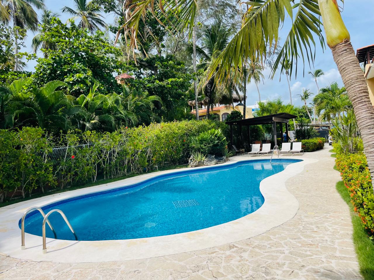 Beachside Vibes in Grunwald – 1 Bed Condo Just Steps to the Sand